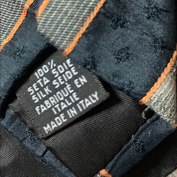 NWOT Hugo Boss Silk Tie - Picture 4 of 4
